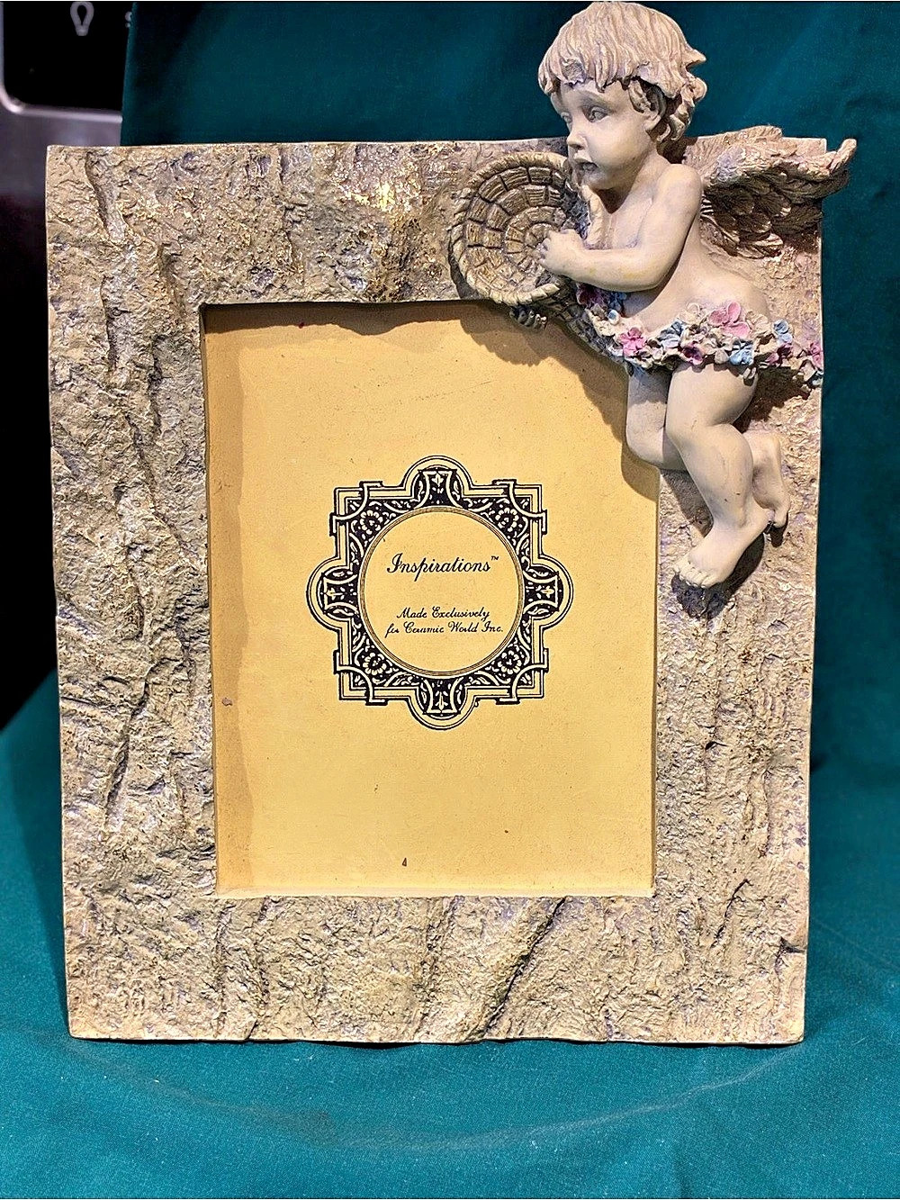 Vintage Ceramic World Inc. Inspirations Cherub Picture Frame. Gold & Yellow